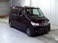 Цена авто Nissan Roox с аукционов Японии, номер кузова ML21S, пробег 182 000, оценка 6