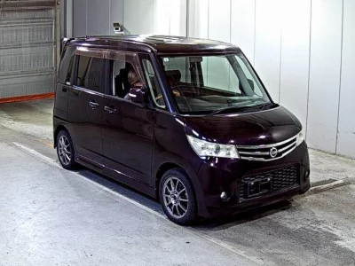 NISSAN ROOX