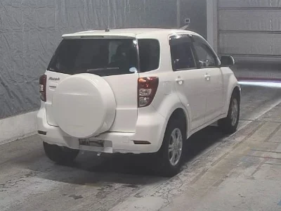 TOYOTA RUSH