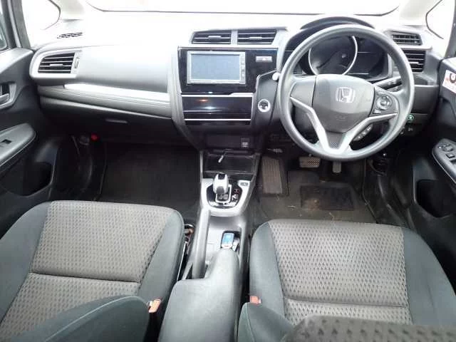 Honda Fit HYBRID*F, миниатюра 3