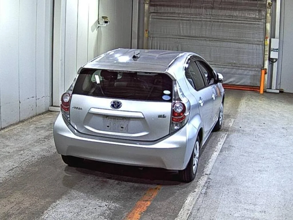Toyota Aqua L, миниатюра 5