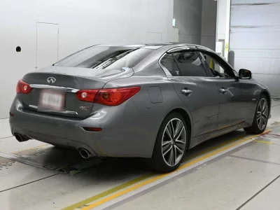 NISSAN SKYLINE