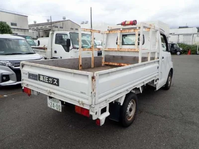 TOYOTA LITE ACE TRUCK