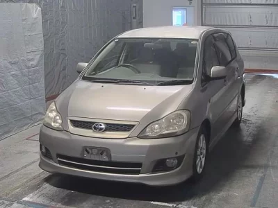 Toyota Ipsum