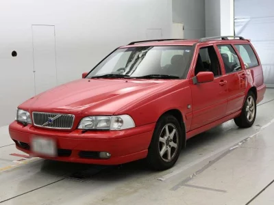 VOLVO V70
