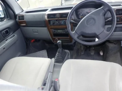 NISSAN CLIPPER RIO
