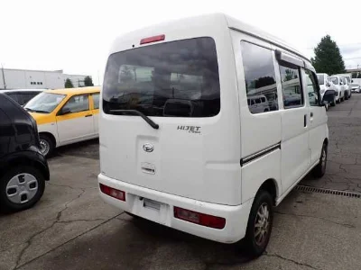 DAIHATSU HIJET VAN