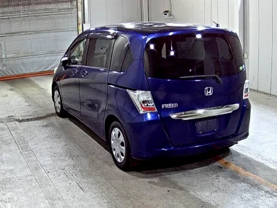 Статистика аукционов Honda Freed