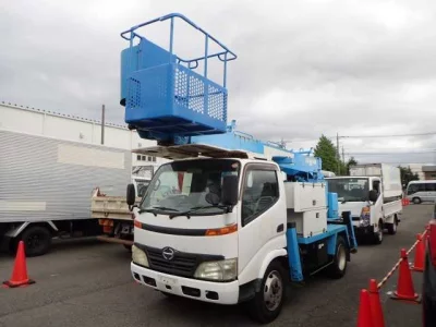 HINO DUTRO