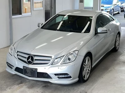 MERCEDES BENZ E CLASS