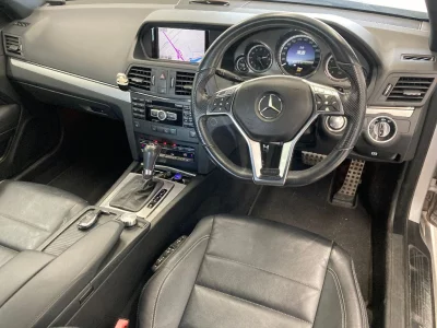 MERCEDES BENZ E CLASS