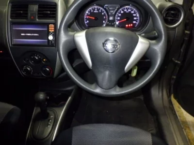 NISSAN TIIDA LATIO