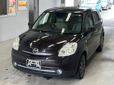 MAZDA VERISA
