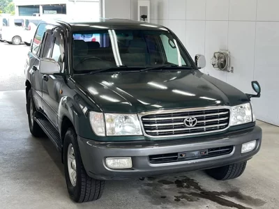 TOYOTA LAND CRUISER