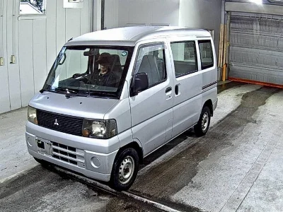 MITSUBISHI MINICAB