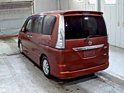 NISSAN SERENA