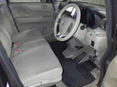 HONDA N BOX PLUS