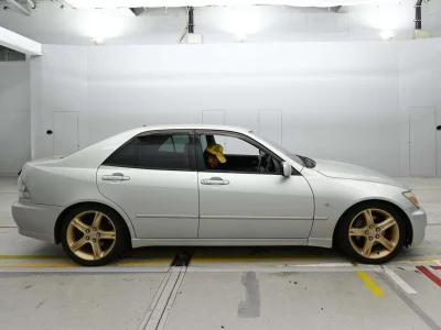 TOYOTA ALTEZZA