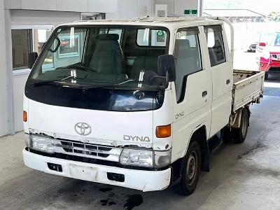 TOYOTA DYNA