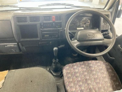 TOYOTA DYNA