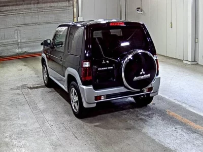 MITSUBISHI PAJERO MINI