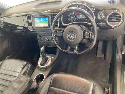 VOLKSWAGEN THE BEETLE