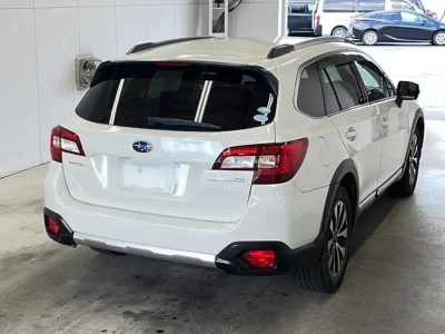 SUBARU OUTBACK