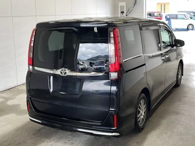 TOYOTA ESQUIRE