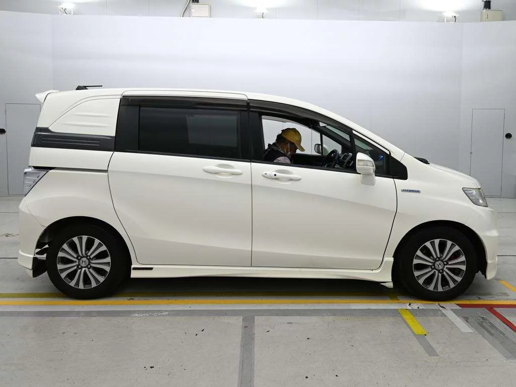 Honda Freed JUST SELECTION, миниатюра 3