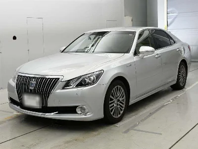 TOYOTA CROWN MAJESTA