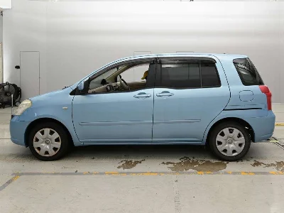 TOYOTA RAUM