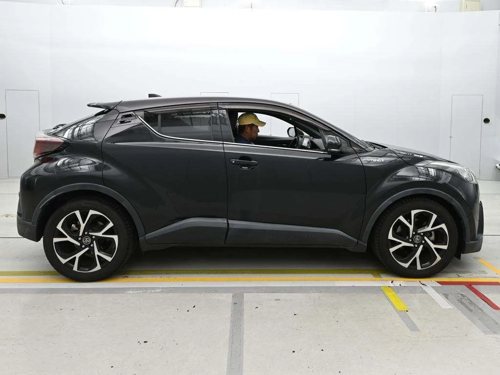 Toyota C-HR G, миниатюра 3