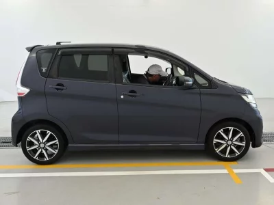 Статистика аукционов Nissan Dayz