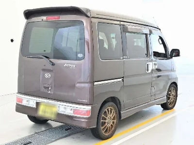 DAIHATSU ATRAI WAGON
