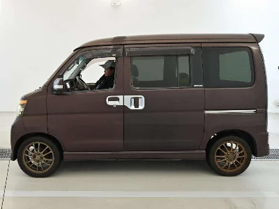 DAIHATSU ATRAI WAGON