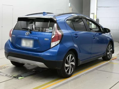 Статистика аукционов Toyota Aqua
