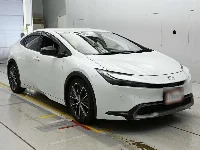 Цена авто Toyota Prius с аукционов Японии, номер кузова MXWH60, пробег 53 000, оценка 3