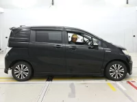 Honda Freed Spike