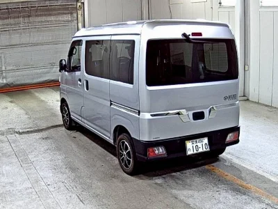 DAIHATSU HIJET VAN