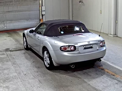 MAZDA ROADSTER