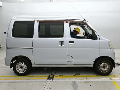 DAIHATSU HIJET VAN