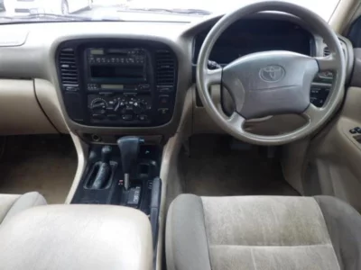 TOYOTA LAND CRUISER