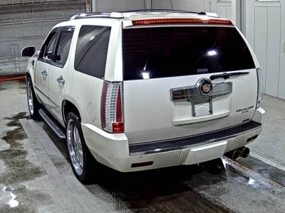 CADILLAC ESCALADE