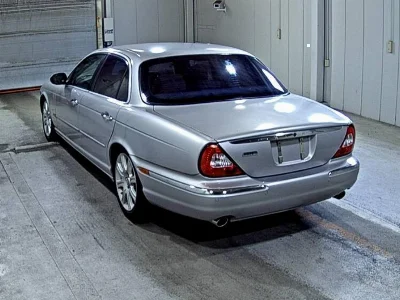 JAGUAR XJ6