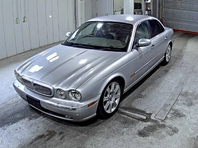 JAGUAR XJ6