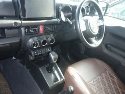 SUZUKI JIMNY SIERRA