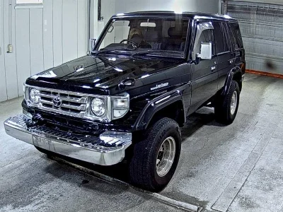 TOYOTA LAND CRUISER