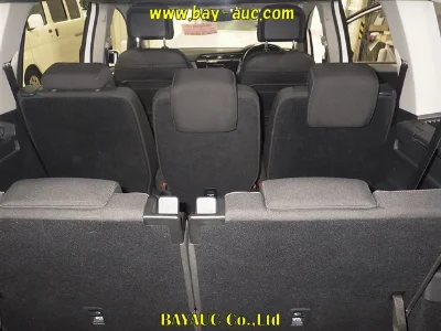 VOLKSWAGEN GOLF TOURAN