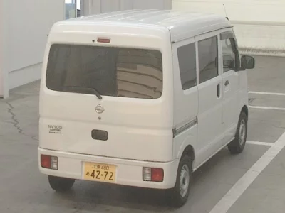 NISSAN CLIPPER VAN