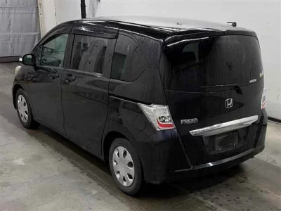 Статистика аукционов Honda Freed